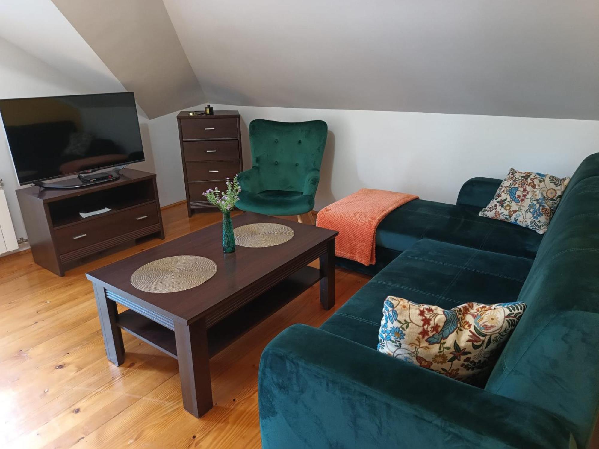 Apartament Sosnowa Apartment ครัสนอบรุด ภายนอก รูปภาพ